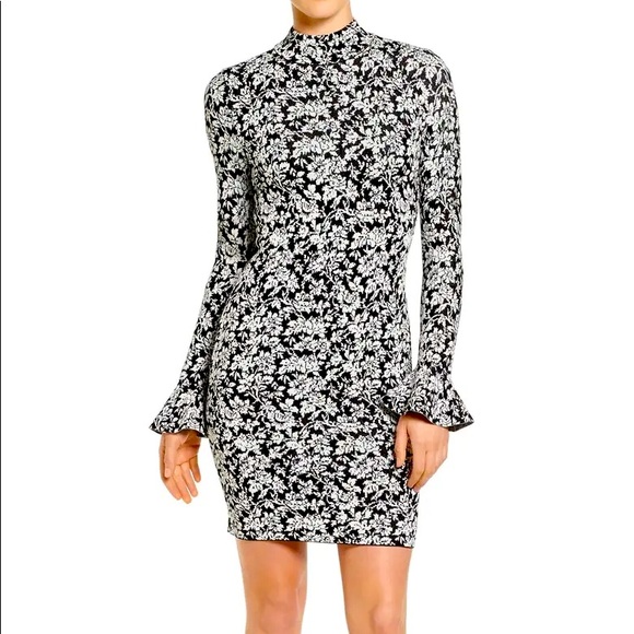 Michael Kors FLORAL BELL SLEEVE DRESS - Picture 2 of 9
